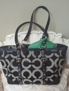 Coach Black and Beige Vintage Tote Gallery Bag with Leather Trim